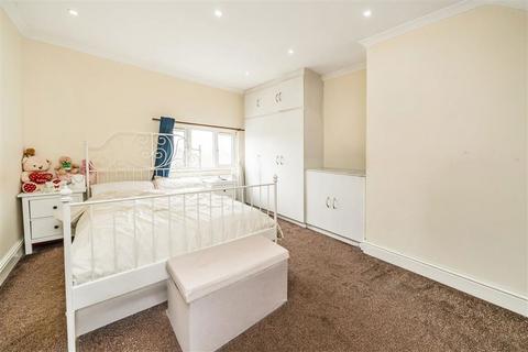 undefined, Randall Avenue, London NW2