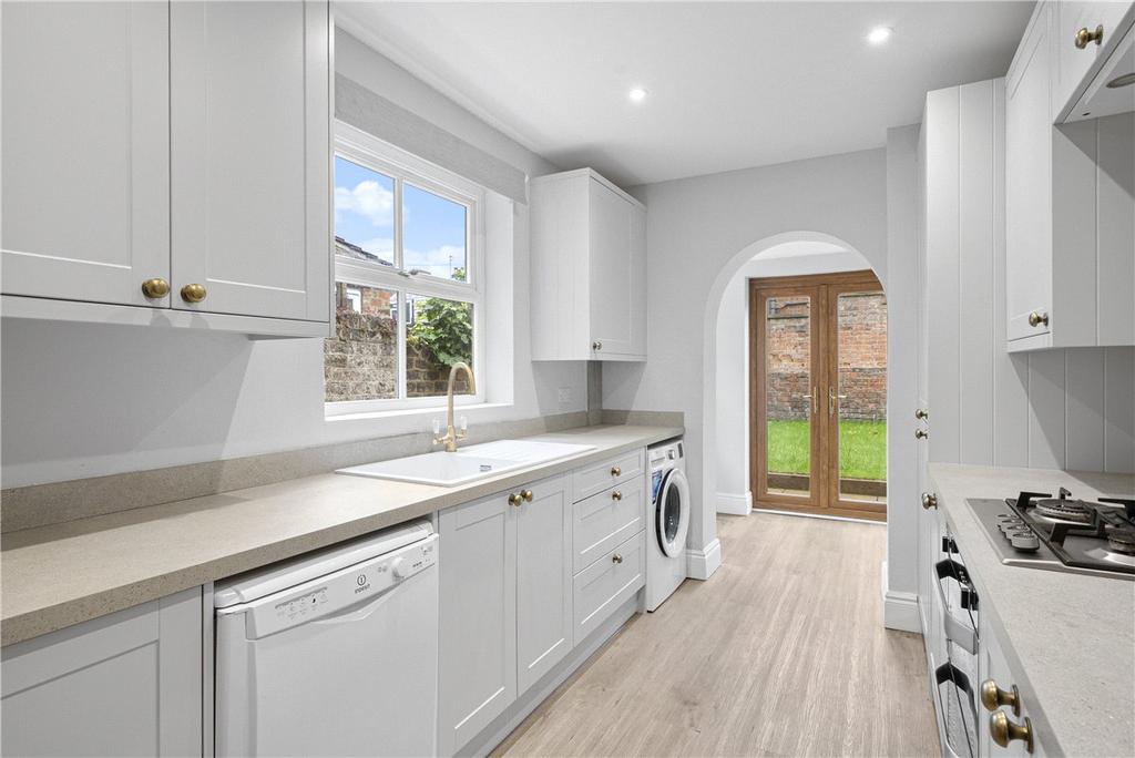 House in York - View 5