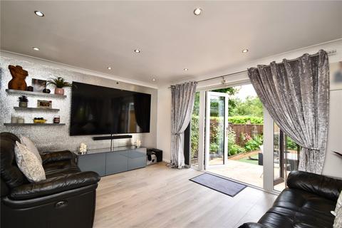 4 bedroom semi-detached house for sale, Cotswold Drive, Royton, Oldham, Greater Manchester, OL2