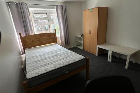 undefined, Bolster Grove, Crescent Rise, London
