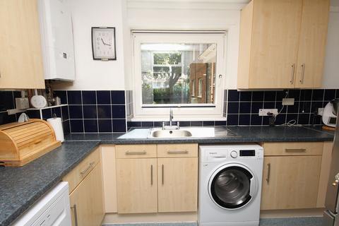 2 bedroom ground floor flat for sale, Lagland Street, Poole, BH15