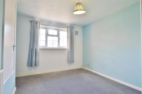 2 bedroom terraced house for sale, Pearl Gardens, Slough