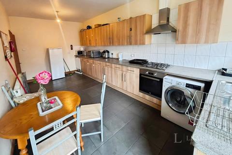1 bedroom in a house share to rent, Rowditch Avenue, Derby, Derbyshire, DE22