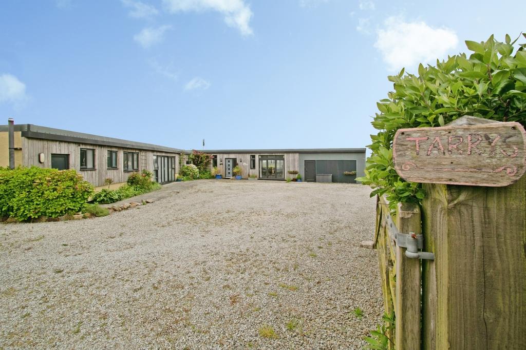 4 bedroom bungalow for sale