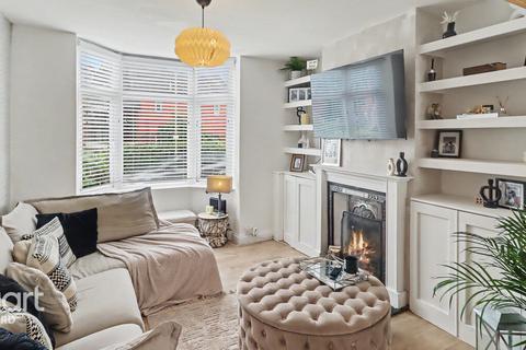 3 bedroom terraced house for sale, Beaver Road, Ashford