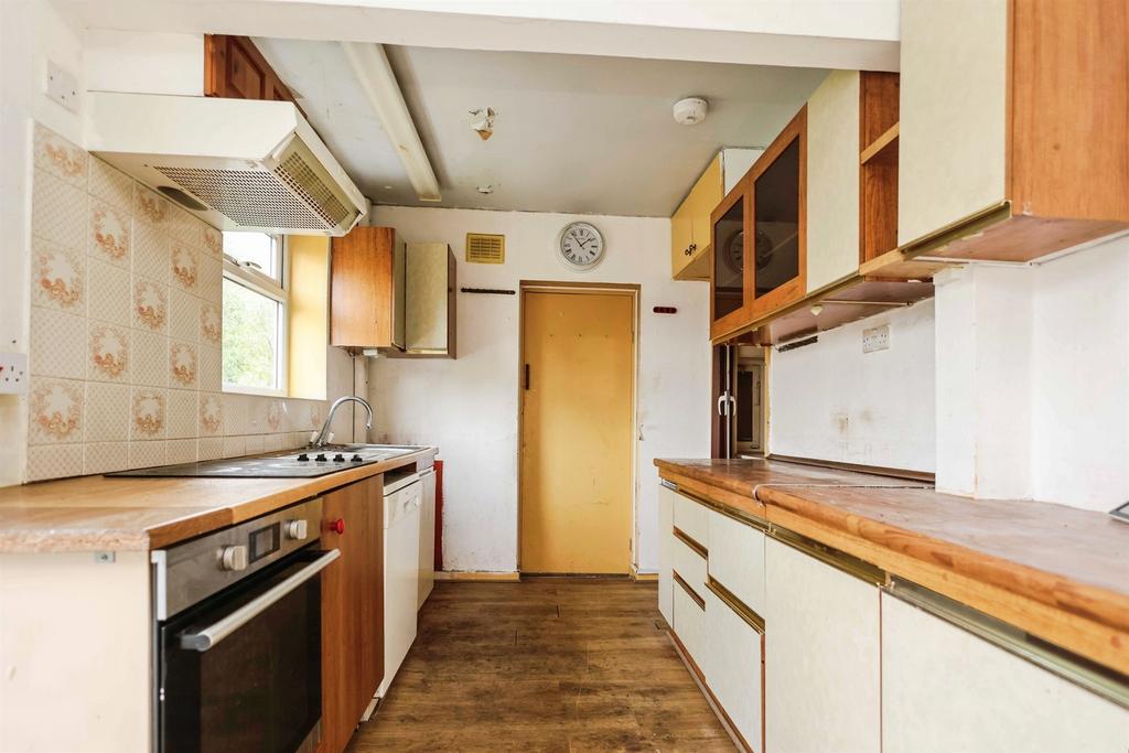 House in Solihull, Solihull Lodge - More