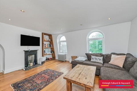 2 bedroom flat to rent, Coldharbour Lane, London, SW9