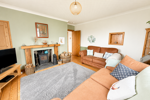 3 bedroom cottage for sale, 1 Linns Cottage, Collin, DG1 3SA
