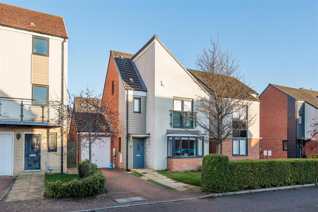 Bowden Close, Newcastle Upon Tyne, NE13, Newcastle Upon Tyne