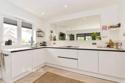 3 bedroom detached bungalow for sale – pohled 2