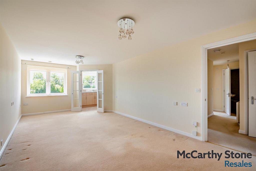 8695411-interior01-800.jpg