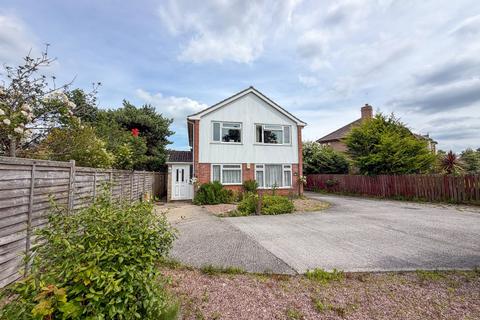 2 bedroom apartment for sale, Berrow Road, Burnham-on-Sea, Somerset, TA8
