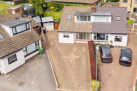 Bungalow - Kingsdale Gardens, Drighlington