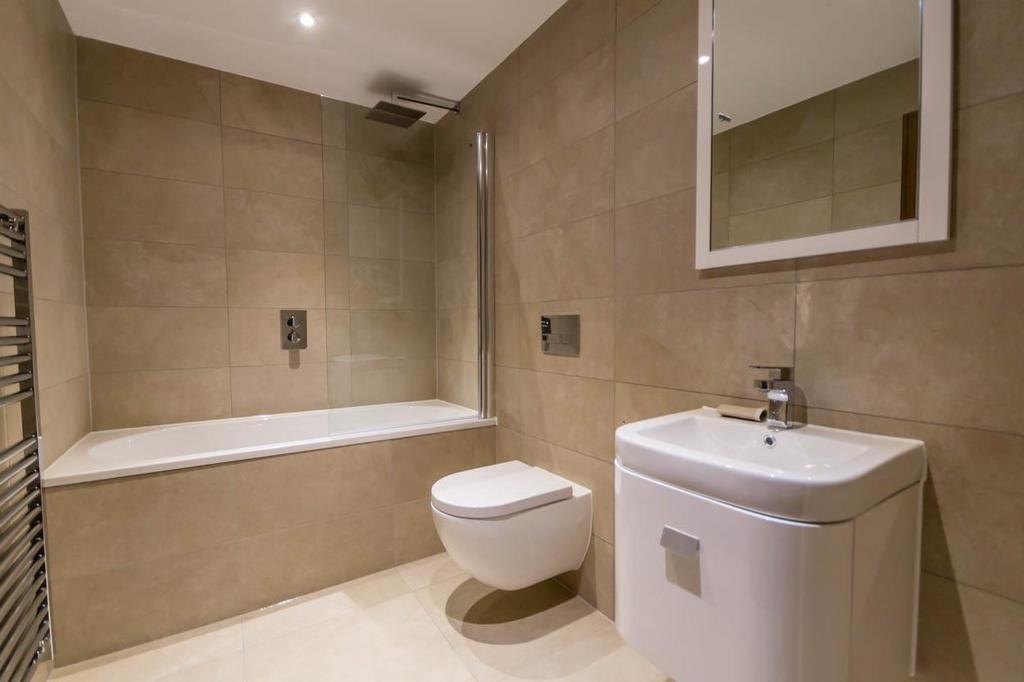 Apartment 8 Castle Chambers, Clifford Street, York, YO1 - View 5