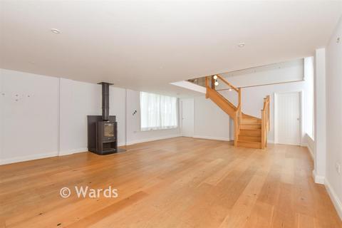 4 bedroom character property for sale, Plumtree Road, Headcorn TN27