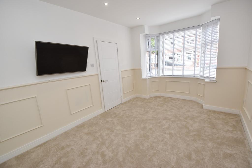 Malvern Avenue, Urmston, M41 - Więcej