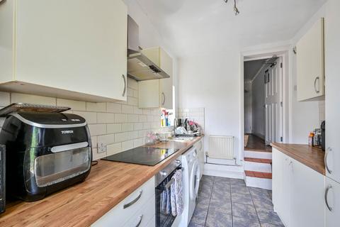 undefined, Guildford Park Road, Guildford, GU2