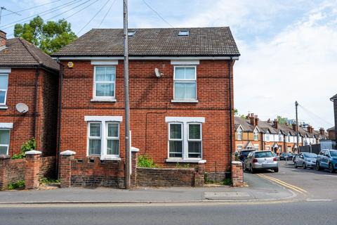 undefined, Guildford Park Road, Guildford, GU2