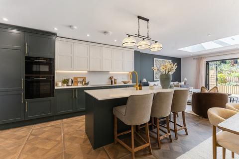 4 bedroom house for sale, Herb Grove, Banstead, SM7