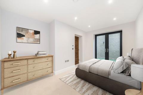 undefined, Merton Road, South Wimbledon SW19
