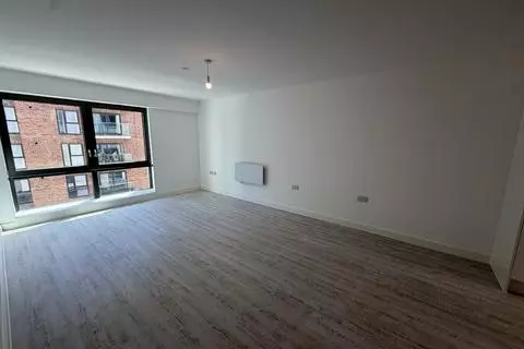 2 bedroom flat to rent – pohled 3