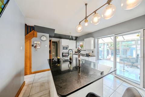 5 bedroom semi-detached house for sale, Web Tree Avenue, HEREFORD