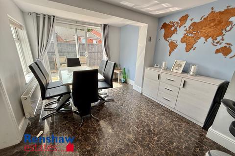 4 bedroom end of terrace house for sale, Cliff Boulevard, Kimberley, Nottingham