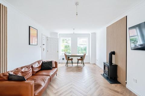 4 bedroom detached house for sale, Curlew Drive, Chippenham SN14