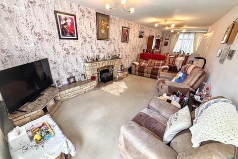 3 bedroom terraced house for sale, Ryal Walk, Newcastle upon Tyne, Tyne and Wear, NE3 3YE