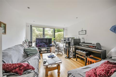 2 bedroom detached house for sale, Brownlow Road, London, N11