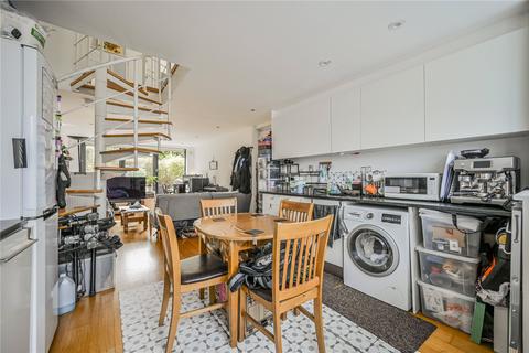 2 bedroom detached house for sale, Brownlow Road, London, N11