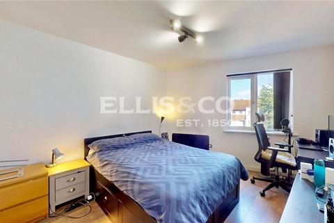 undefined, King George Crescent, Wembley, HA0
