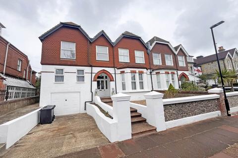 6 bedroom semi-detached house for sale, Hartfield Road, Eastbourne, BN21 2AR