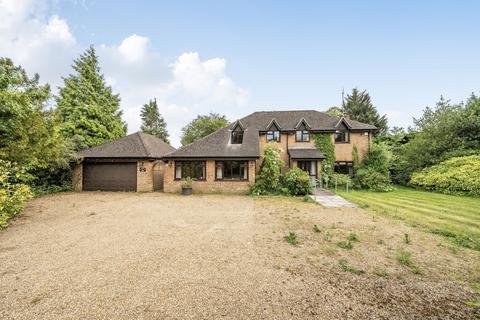 Overhill, Warlingham CR6