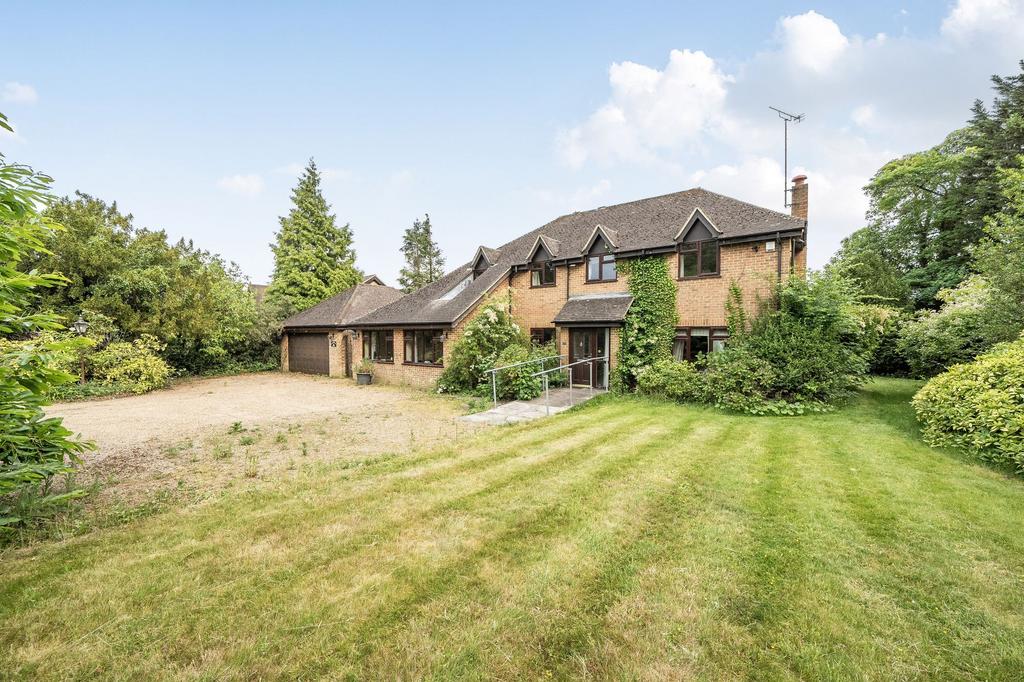 Detached house exterior, garage, garden