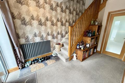 4 bedroom detached house for sale, St. Marys Walk, Mirfield