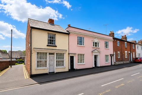 End of terrace house - Colchester CO1