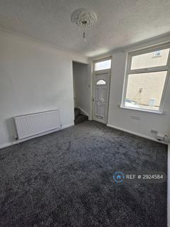 2 bedroom terraced house to rent, Grays Road, Barnsley, S71