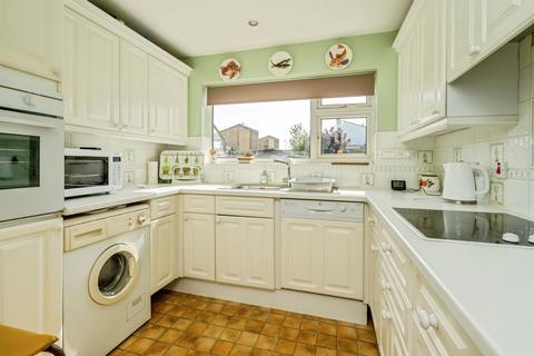 2 bedroom detached bungalow for sale, Durham Close, Bognor Regis