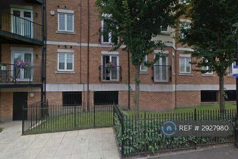 2 bedroom flat to rent, Casel Court, Stanmore, HA7
