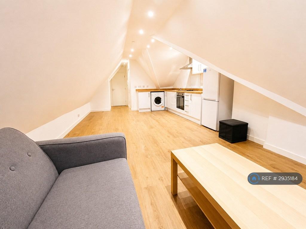 Apartment in Cardiff, The Colonies, Gabalfa - View 3