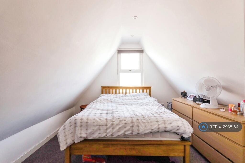 Apartment in Cardiff, The Colonies, Gabalfa - View 4