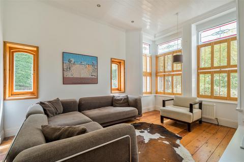5 bedroom detached house for sale, Quarry Road, Hastings