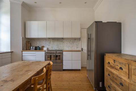 5 bedroom detached house for sale, Quarry Road, Hastings