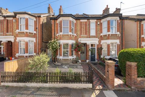 1 bedroom apartment for sale, Gravesend, Kent DA11