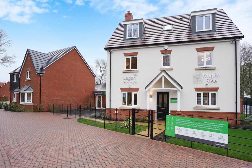 5 bedroom detached house for sale