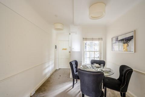 2 bedroom apartment to rent, Fulham Road, London, SW3