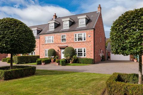 5 bedroom detached house for sale, Cobblers Cross Lane, Tarporley, CW6