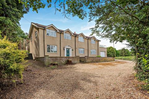 4 bedroom detached house for sale, Greenwich House, 119 Crowtree Lane, Louth, Lincolnshire, LN11