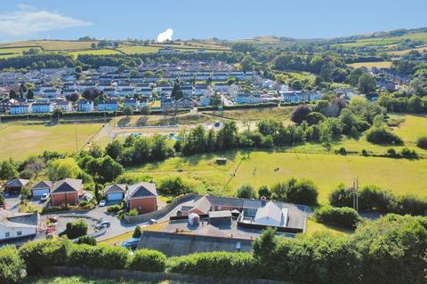 6 bedroom detached bungalow for sale, Sawel Terrace, Pontarddulais, Swansea